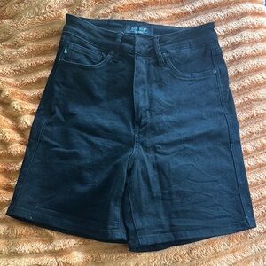 Judy Blue Black Bermuda Shorts High-Waisted Cotton